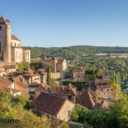 La Terrasse - A Tranquil Place In The Woodland