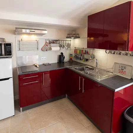 La Terrasse - A Tranquil Place In The Woodland Concots