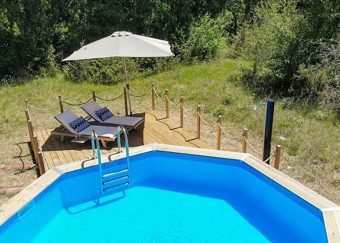 La Terrasse - A Tranquil Place In The Woodland *